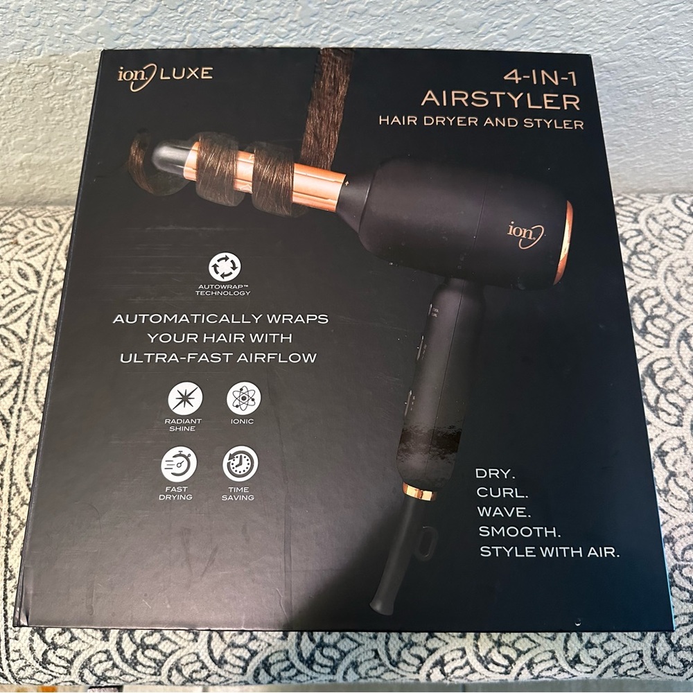 4-in-1 Airstyler Hair Dryer and Styler - Black